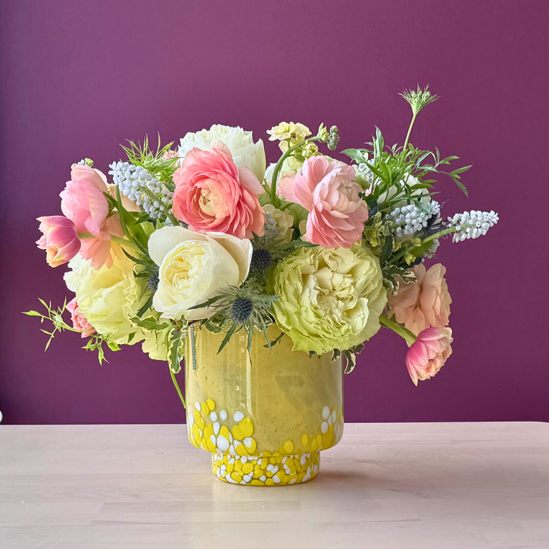Signature Medium Arrangement